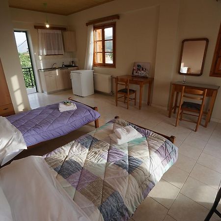 Studio Apartments A Breath Away From Myrtos By "Prime" Anomeria Екстер'єр фото